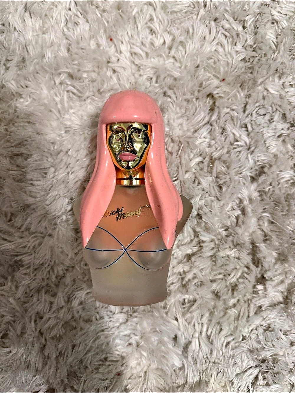 Nicki Minaj perfum